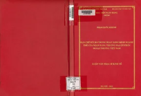 Hạn chế rủi ro trong hoạt động kinh doanh thẻ của ngân hàng thương mại cổ phần ngoại thương việt nam